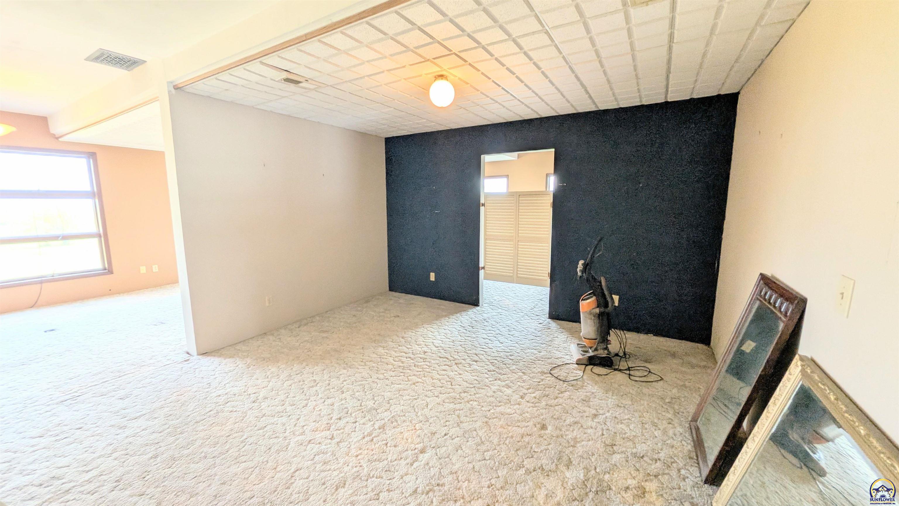 1050 Rd F Emporia, KS 66801 - Photo 16 of 68 Gallery Image 16