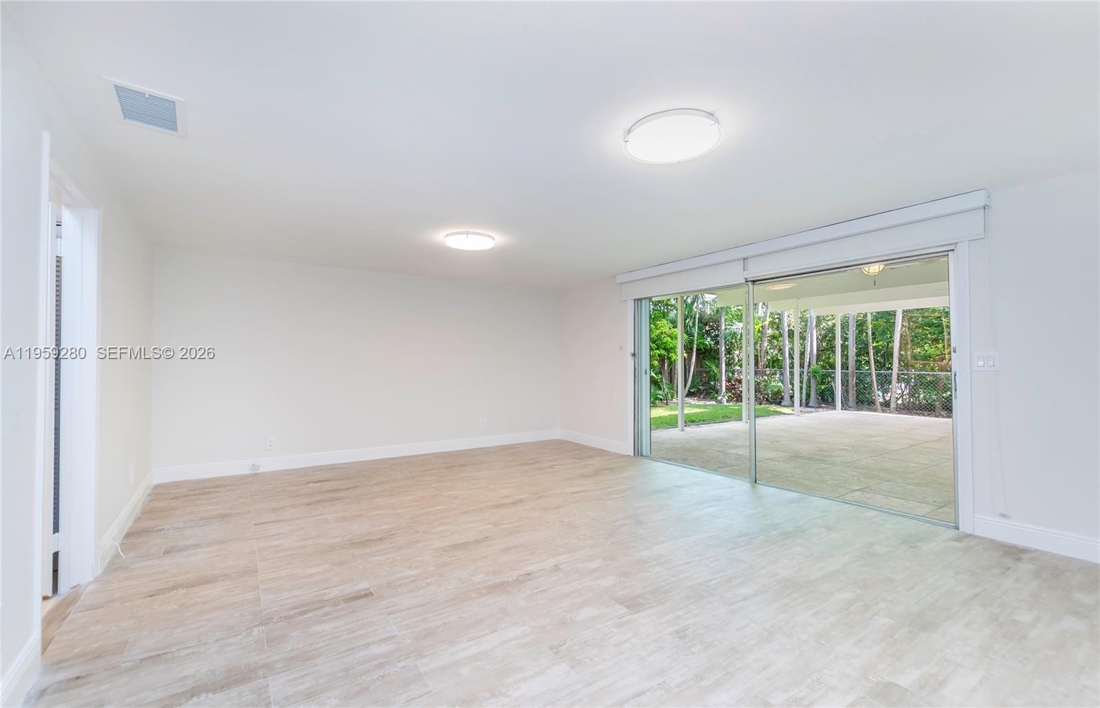 310 Harbor Court Key Biscayne, FL 33149 - Photo 22 of 25