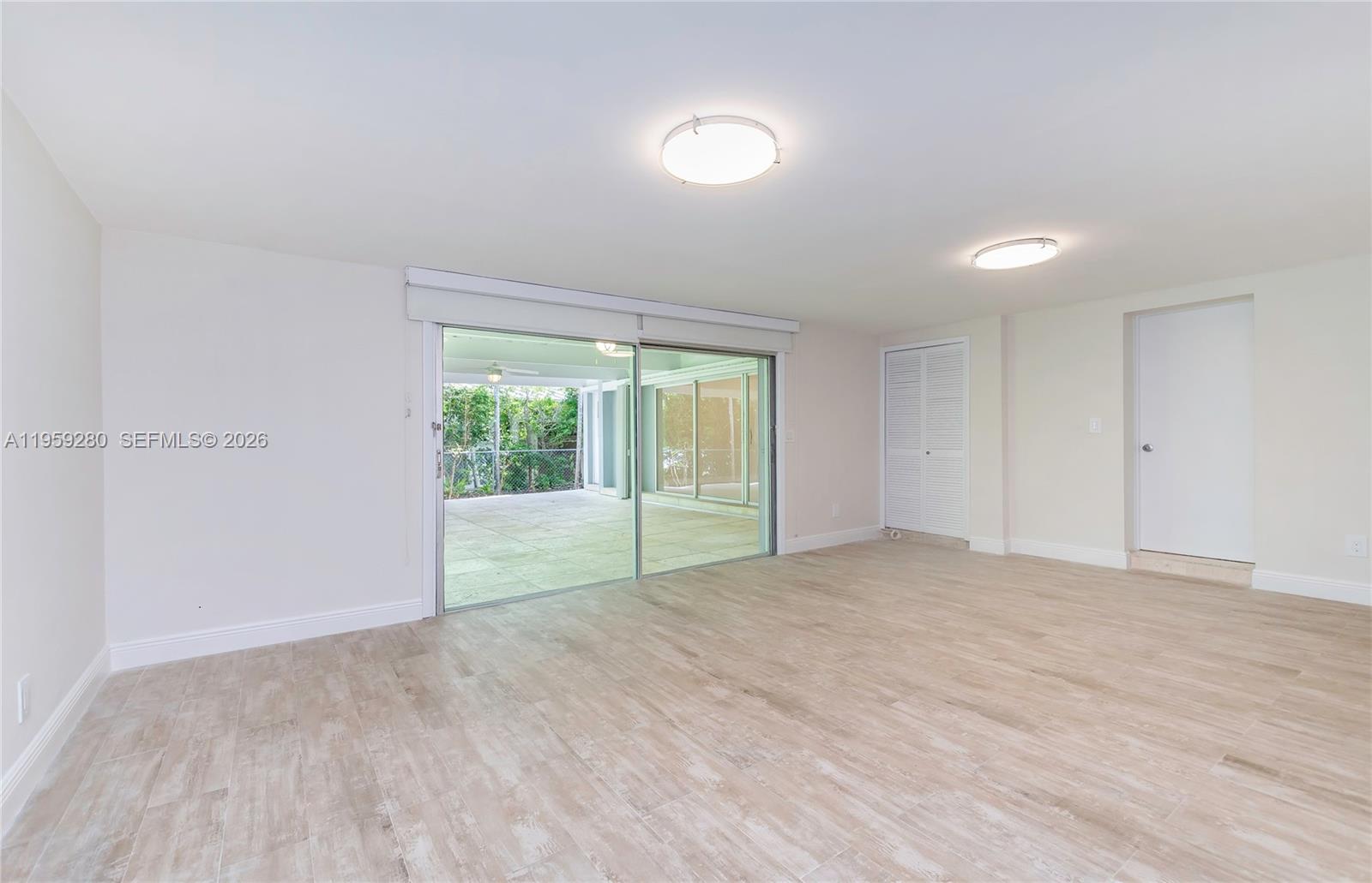 310 Harbor Court Key Biscayne, FL 33149 - Photo 23 of 25
