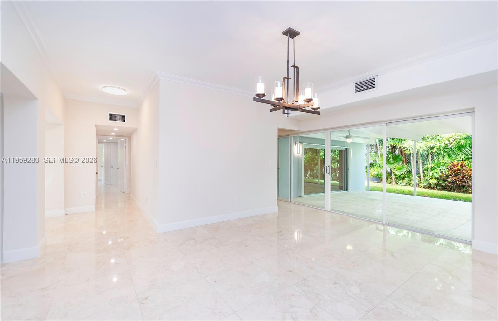 310 Harbor Court Key Biscayne, FL 33149 - Photo 8 of 25