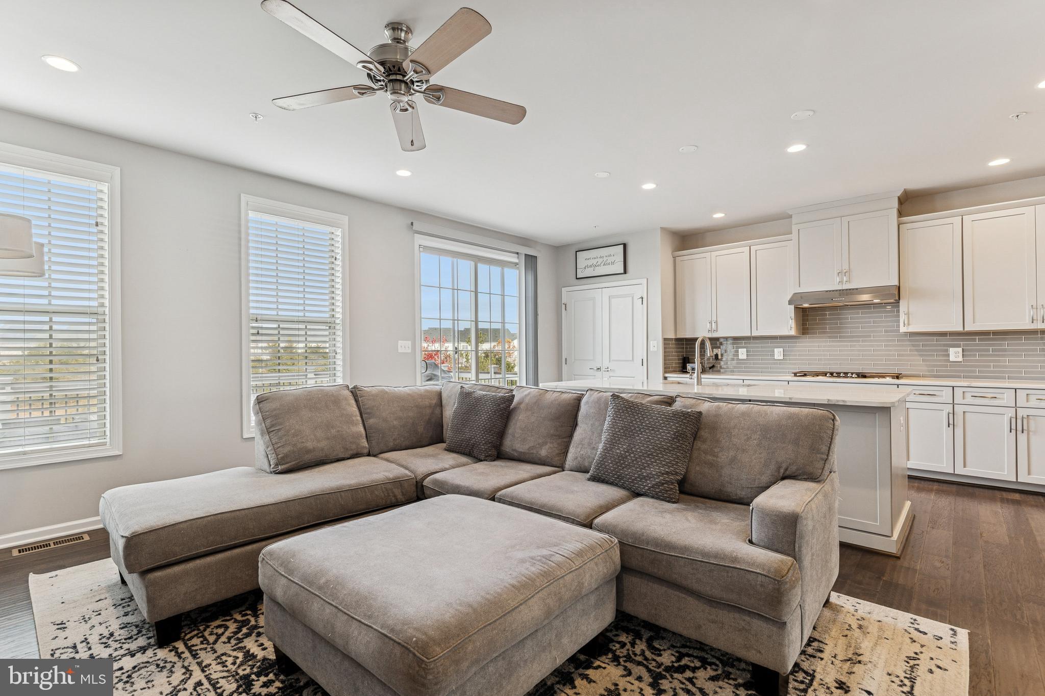 23747 Hopewell Manor Terrace Ashburn, VA 20148 - Photo 6 of 34 Cozy Family Room off Kitchen