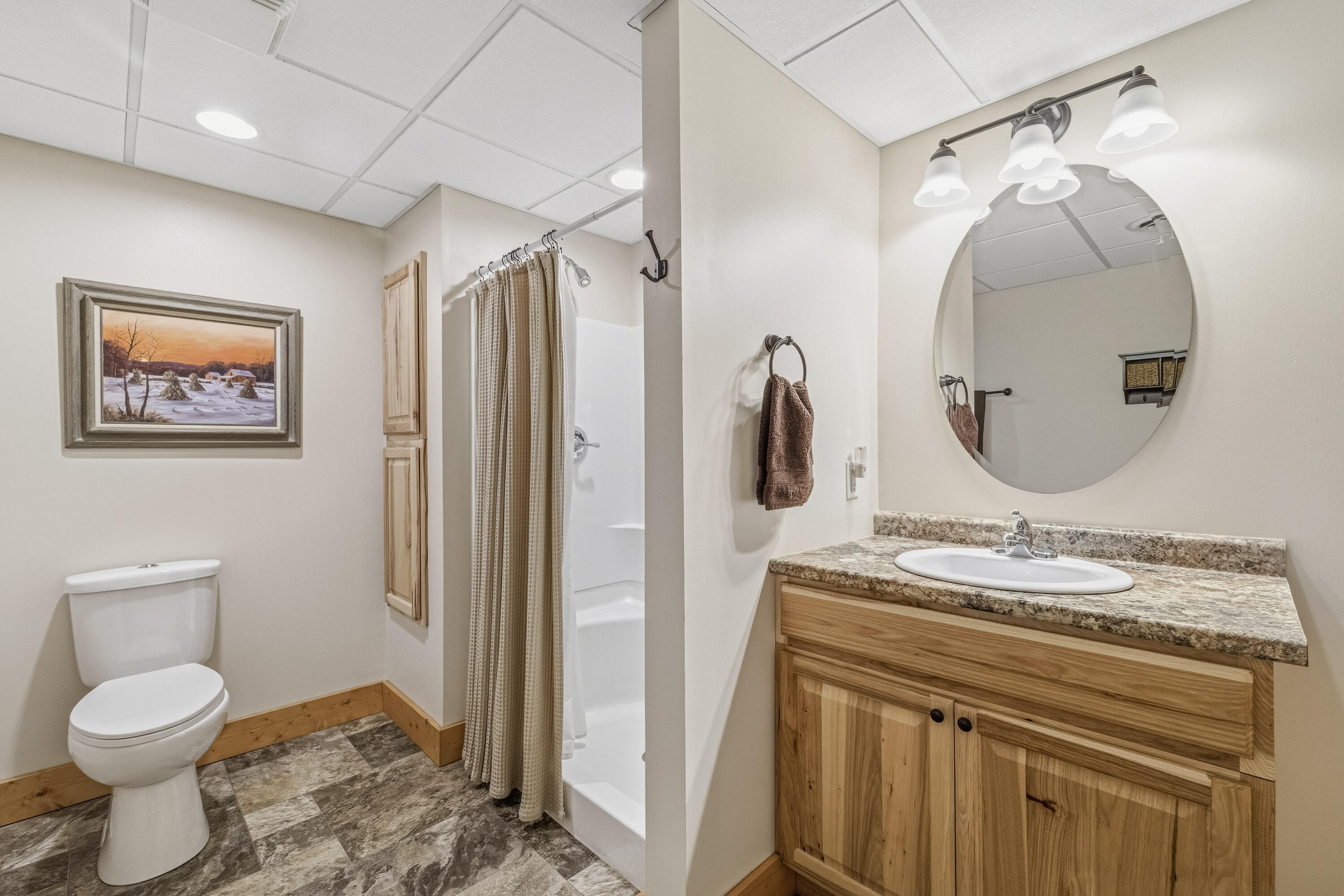 6635 Deerpath Road Lyons, WI 53147 - Photo 25 of 32 Lower level full bath