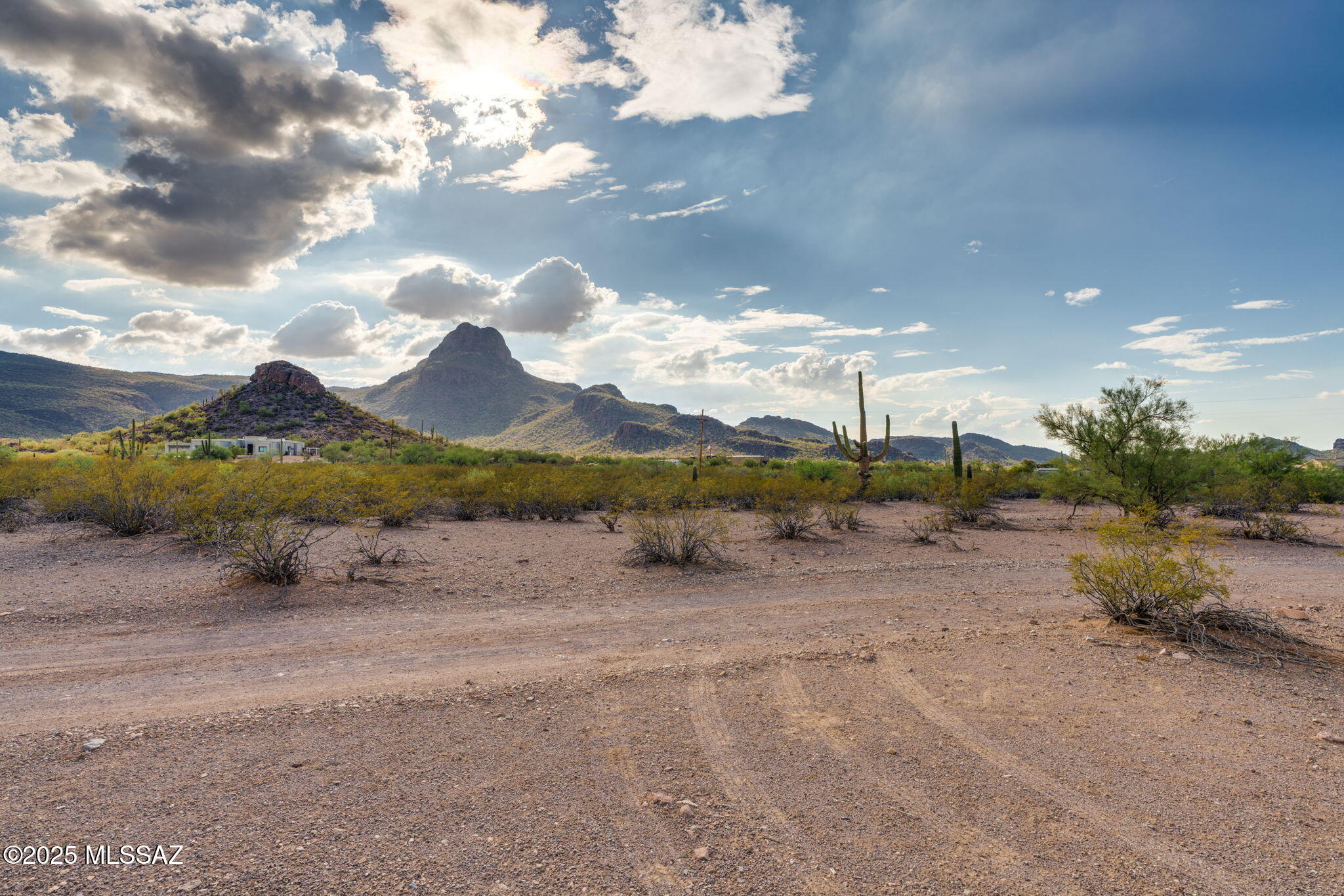 7759 North Artesiano Road, Unit 2 Tucson, AZ 85743 - Photo 23 of 33