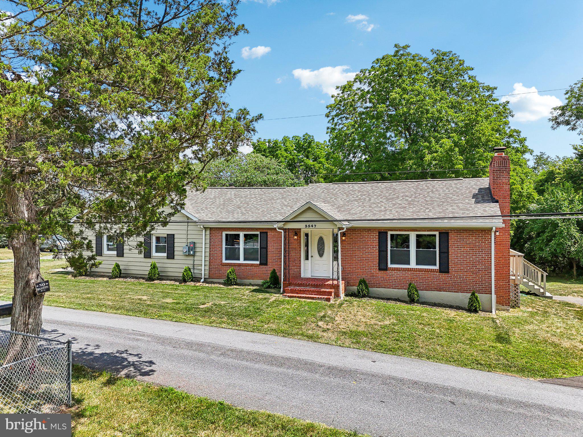 3547 Hopeland Road Frederick, MD 21704 - Photo 5 of 40 Front Exterior