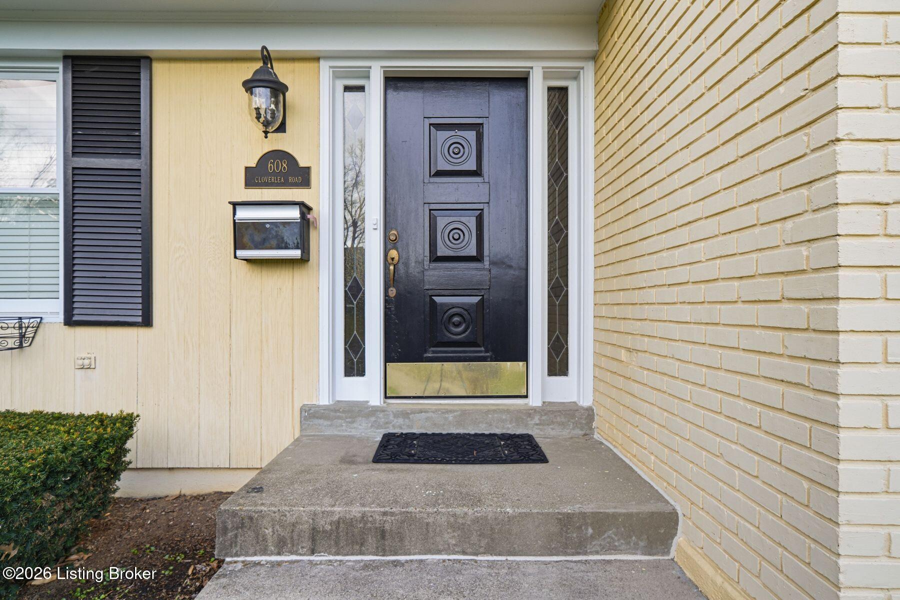 608 Cloverlea Road Louisville, KY 40206 - Photo 5 of 65 photo_online_006