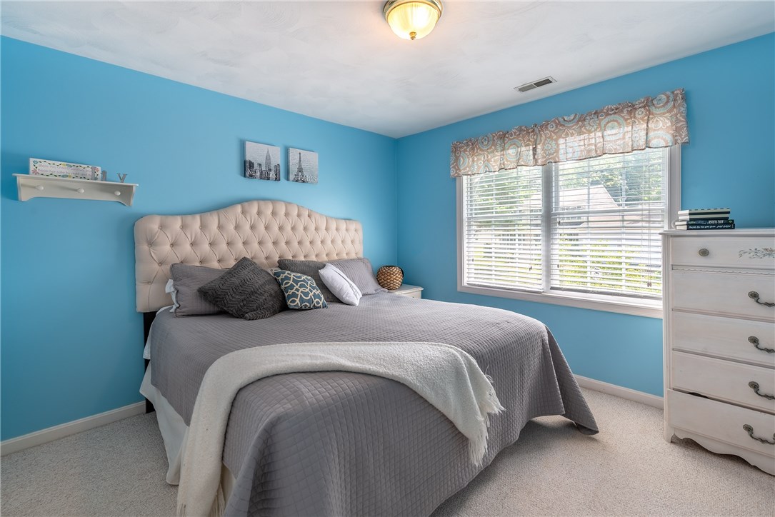 11 Meader Pond Road Lincoln, RI 02865 - Photo 22 of 28
