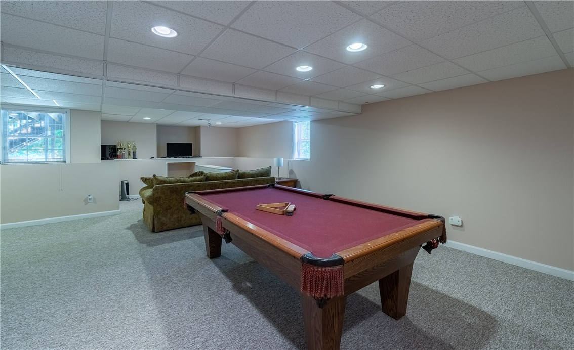 11 Meader Pond Road Lincoln, RI 02865 - Photo 25 of 28