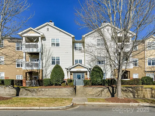 $299,999 | 19763 Deer Valley Drive, Cornelius, NC 28031
