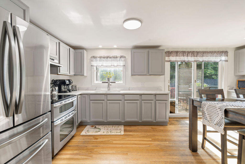 87 Long Swamp Road Berwick, ME 03901 - Photo 8 of 29 DSC09701