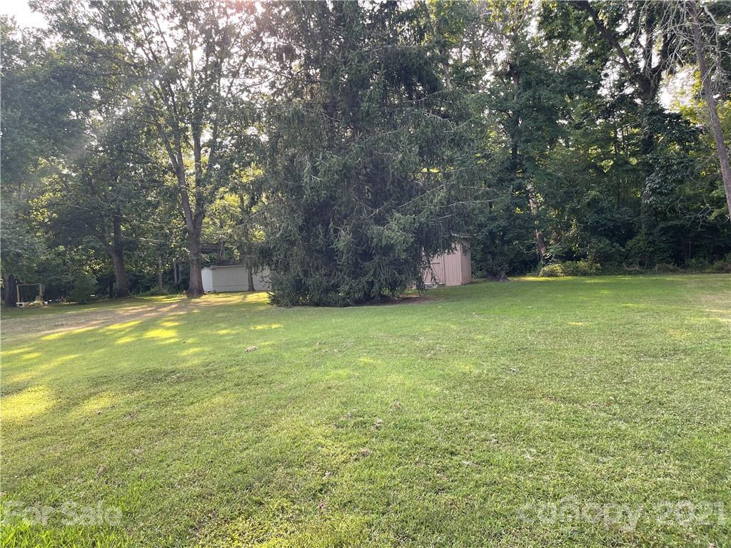 212 Shadowbrook Road Stanley, NC 28164 - Photo 4 of 15 Gallery Image 4