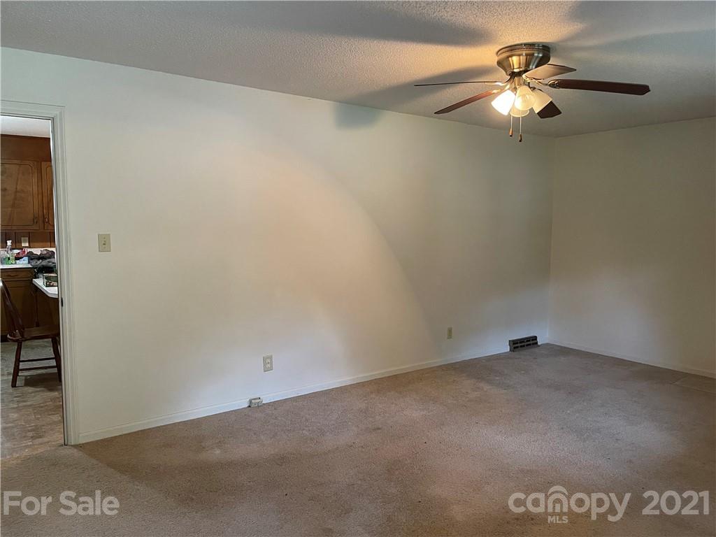 212 Shadowbrook Road Stanley, NC 28164 - Photo 7 of 15 Gallery Image 7