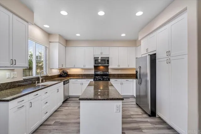 $675,000 | 37444 Hydrus Place, Murrieta, CA 92563