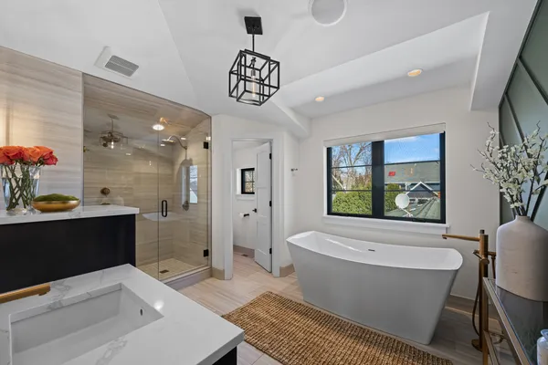 $1,625,000 | 216 South Evergreen Avenue, Arlington Heights, IL 60005