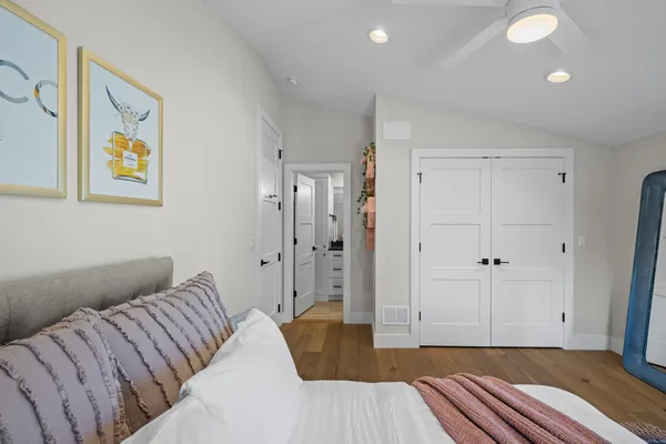 $1,625,000 | 216 South Evergreen Avenue, Arlington Heights, IL 60005