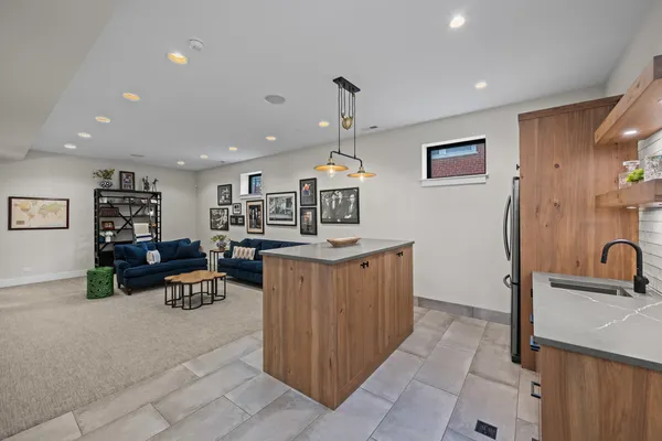 $1,625,000 | 216 South Evergreen Avenue, Arlington Heights, IL 60005