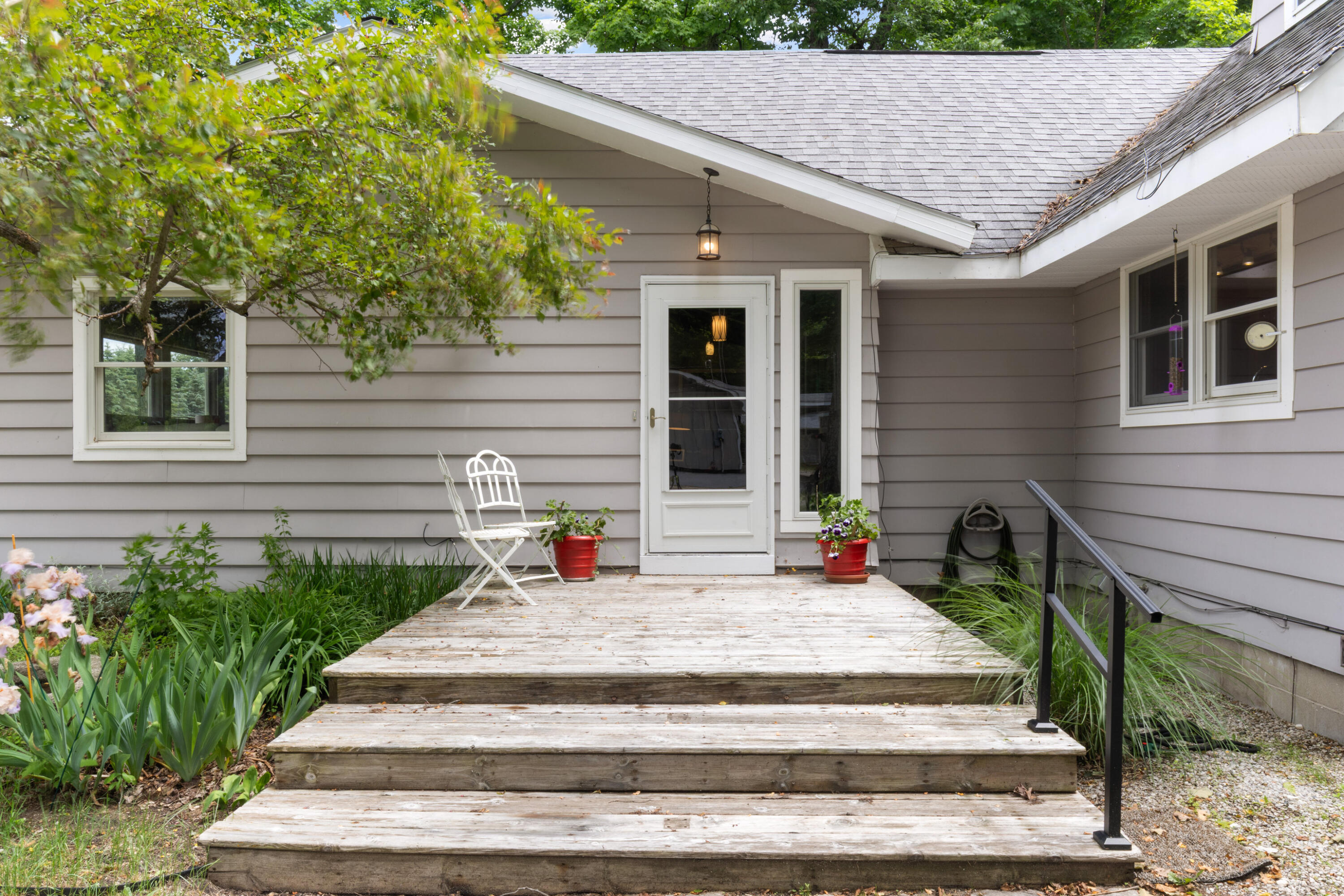 9055 Homestead Road Benzonia, MI 49616 - Photo 6 of 60 0S5A0090