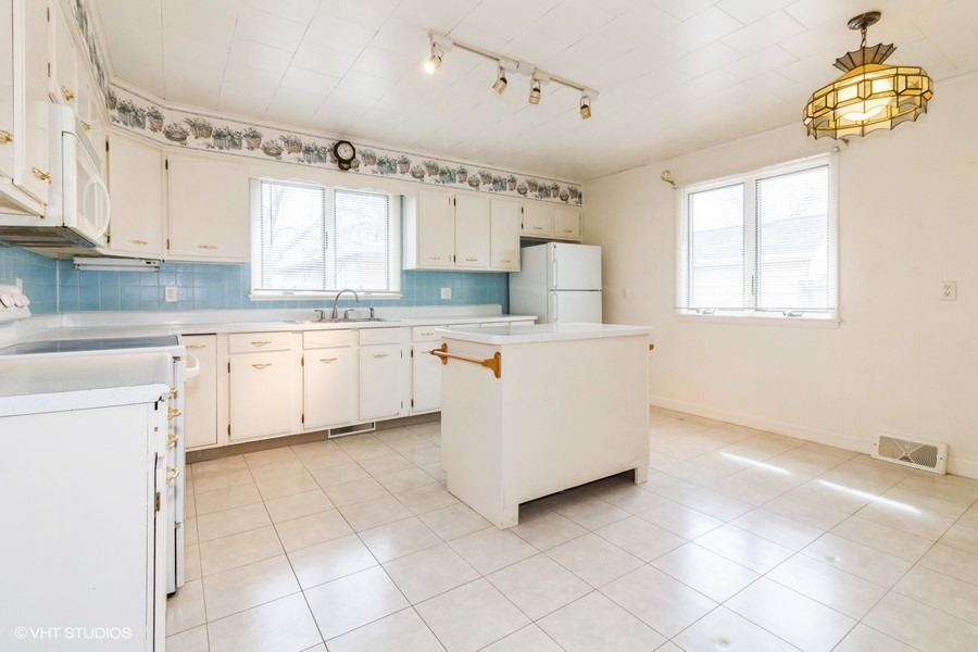 918 1742 Road Ottawa, IL 61350 - Photo 8 of 18 Gallery Image 8