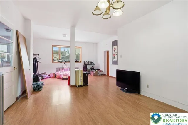 $619,999 | 768 Washington Street, Easton, PA 18042