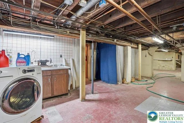 $619,999 | 768 Washington Street, Easton, PA 18042