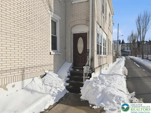 $619,999 | 768 Washington Street, Easton, PA 18042