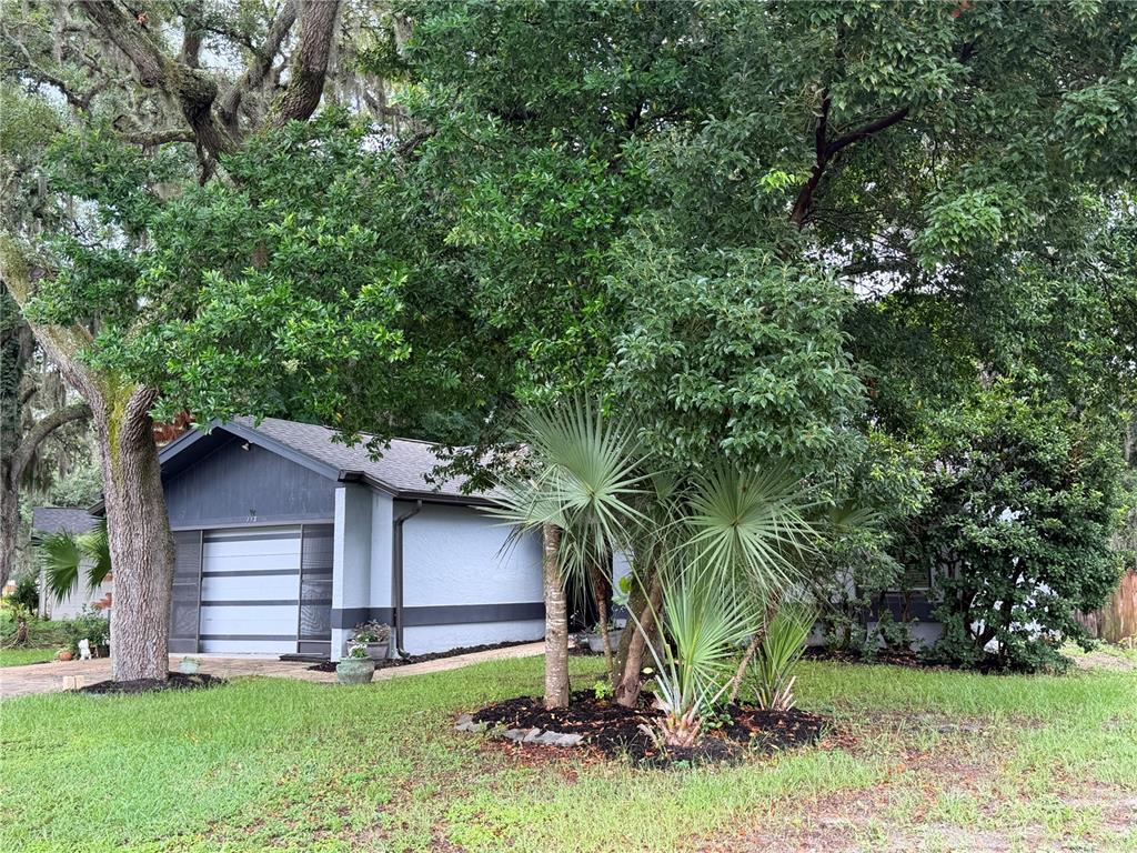 113 Winding Ridge Drive Sanford, FL 32773 - Photo 2 of 33
