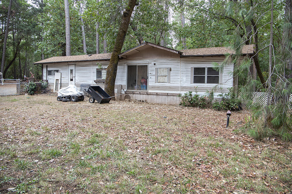 880 East Fork Road Williams, OR 97544 - Photo 18 of 47 18