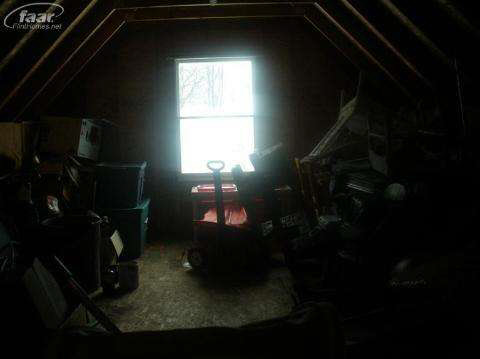 204 Isbell Street Howell, MI 48843 - Photo 6 of 22 20243455-5.JPG