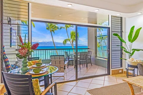 $649,000 | 3875 Lower Honoapiilani Road, Unit B305, Lahaina, HI 96761