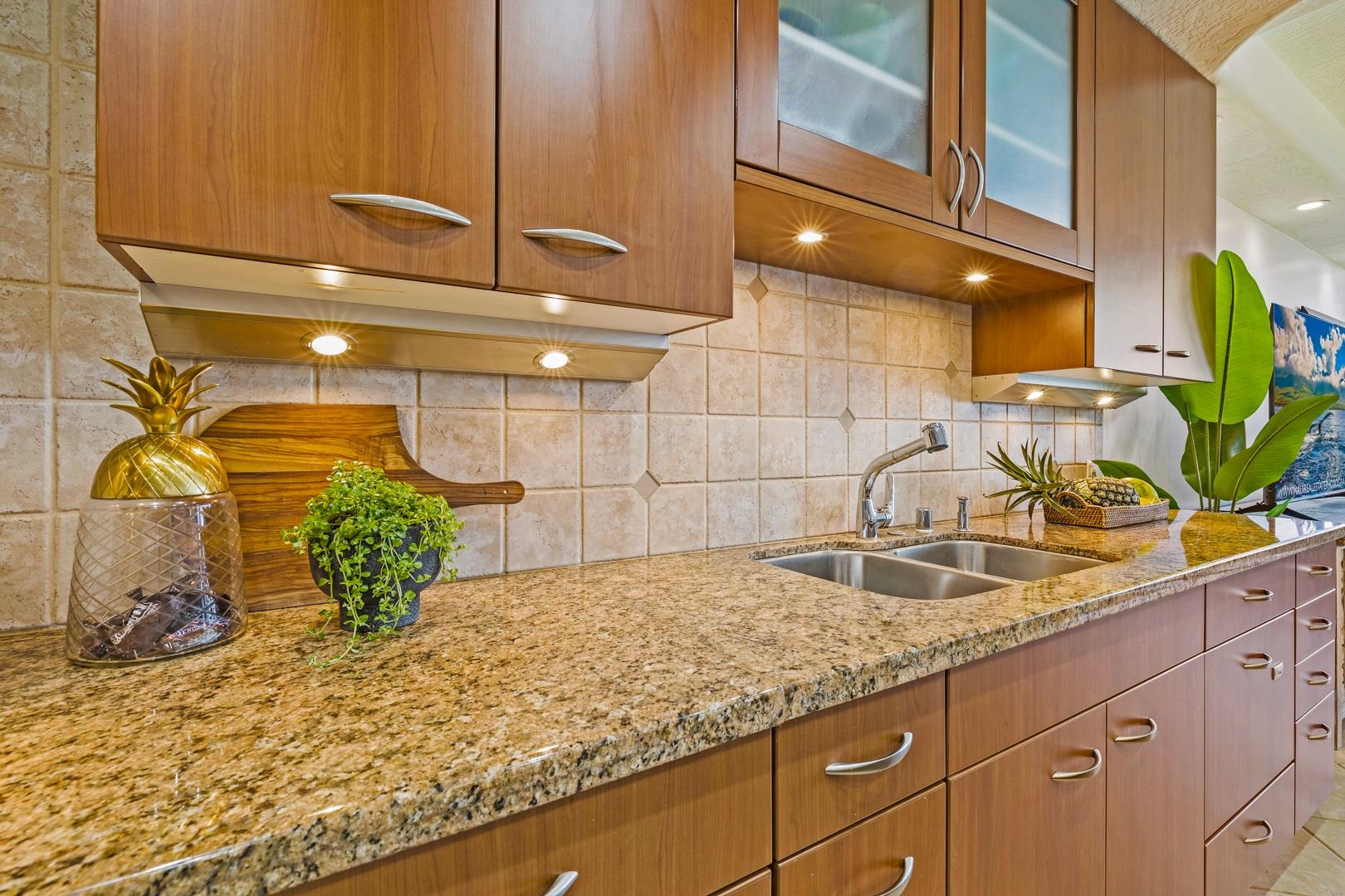 3875 Lower Honoapiilani Road, Unit B305 Lahaina, HI 96761 - Photo 18 of 35