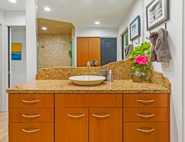 $649,000 | 3875 Lower Honoapiilani Road, Unit B305, Lahaina, HI 96761