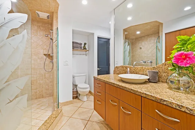 $649,000 | 3875 Lower Honoapiilani Road, Unit B305, Lahaina, HI 96761