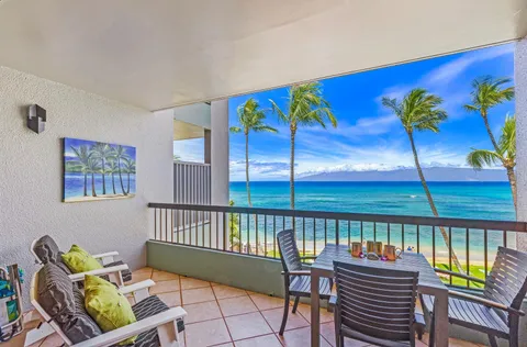$649,000 | 3875 Lower Honoapiilani Road, Unit B305, Lahaina, HI 96761