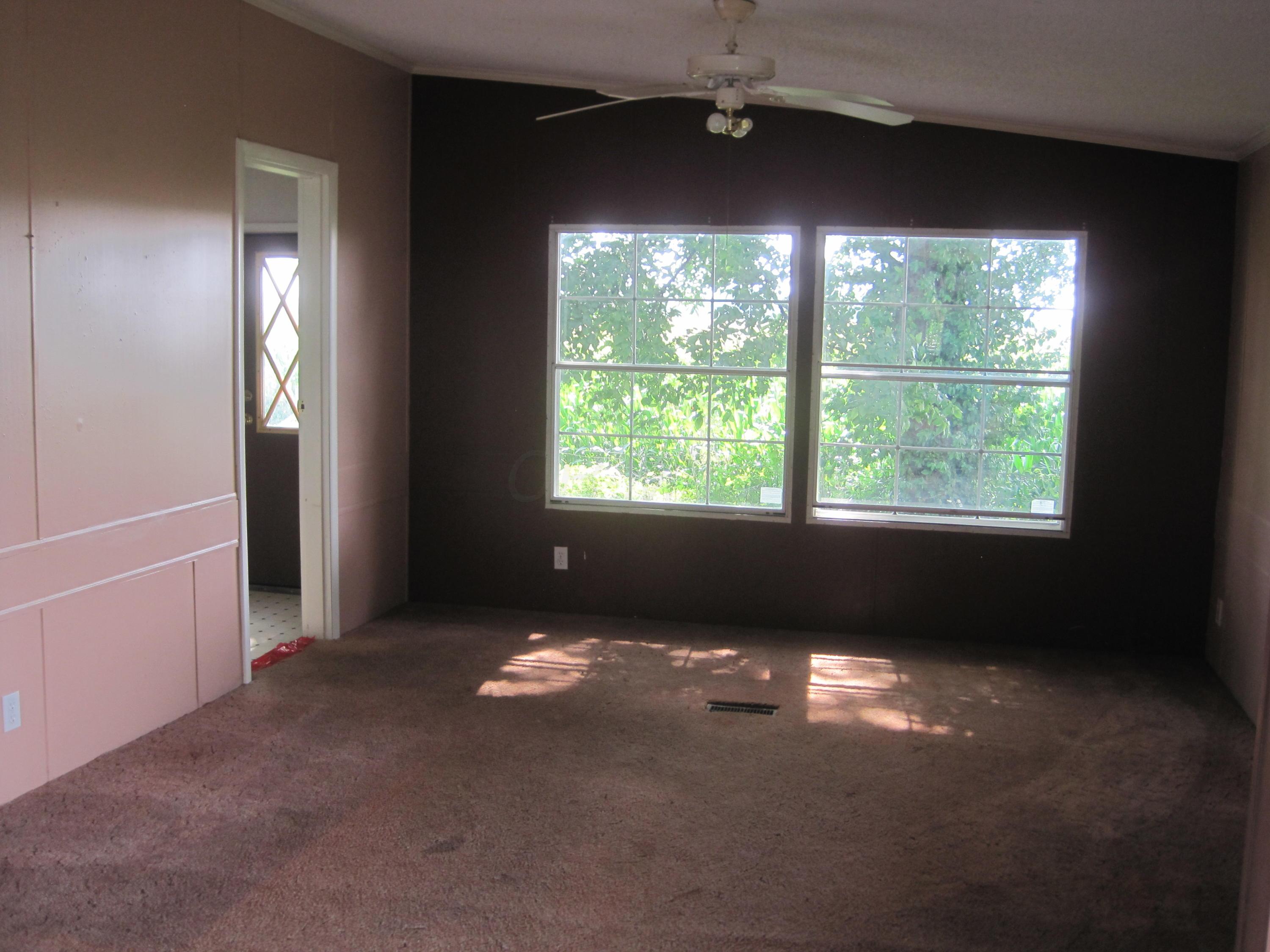 2336 Robinson Road Southeast Washington Court House, OH 43160 - Photo 8 of 21
