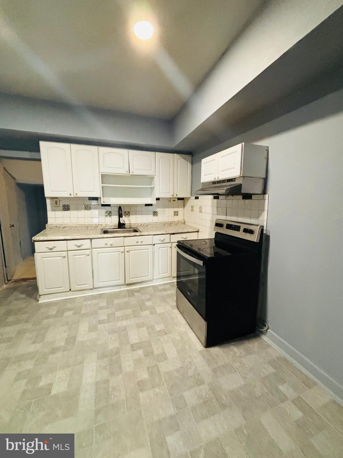 4161 North 7th Street Philadelphia, PA 19140 - Photo 8 of 32 Gallery Image 8