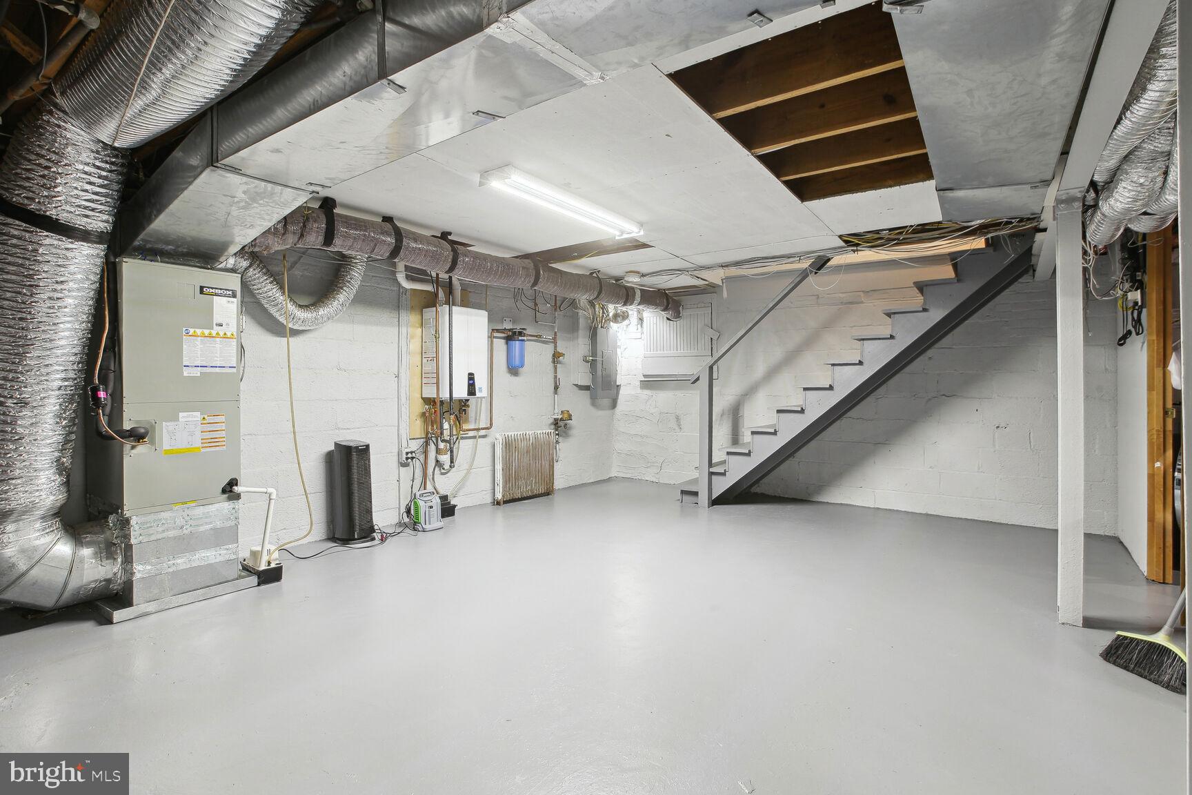 3900 Military Road Northwest Washington, DC 20015 - Photo 19 of 29 Basement