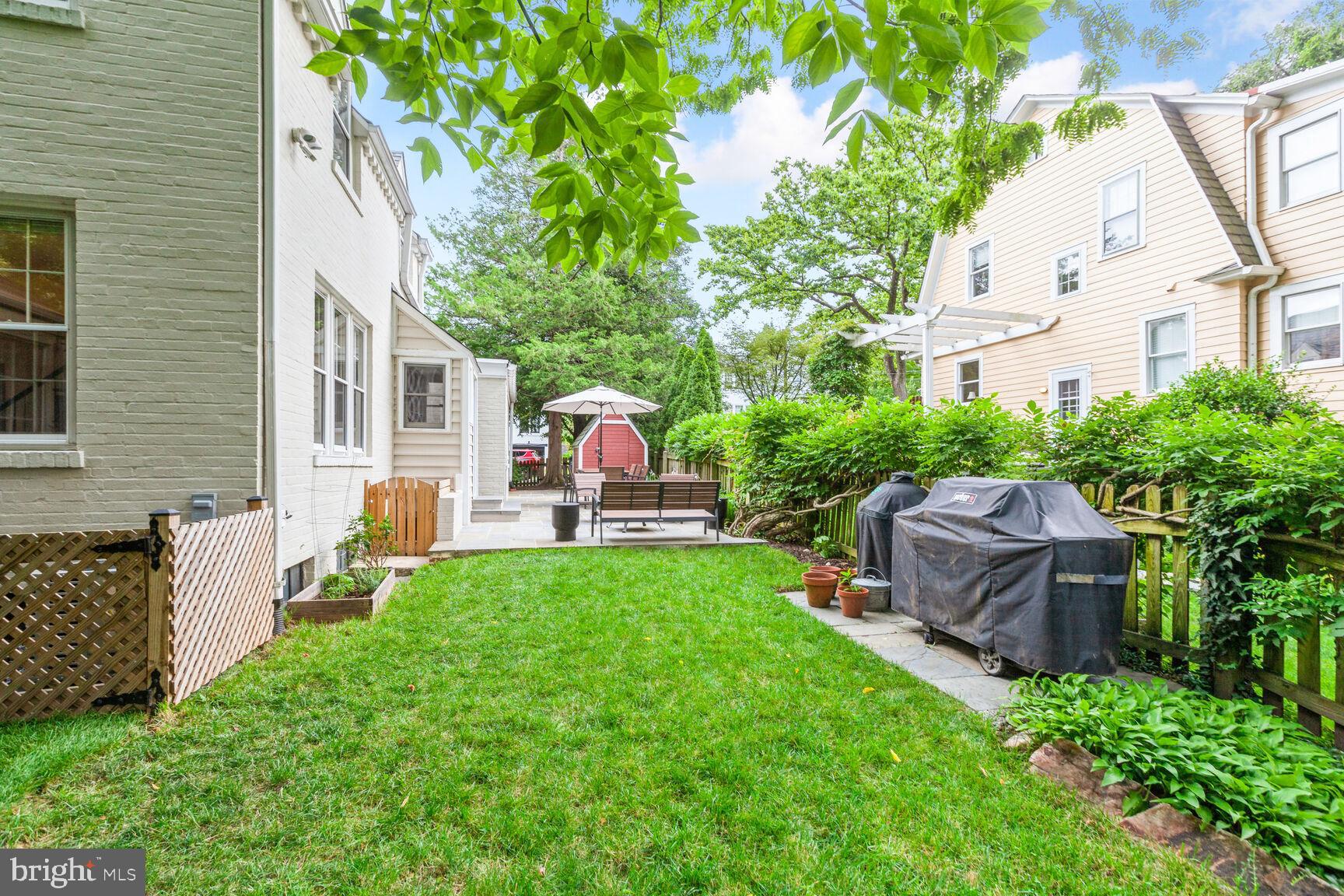 3900 Military Road Northwest Washington, DC 20015 - Photo 27 of 29 Back garden