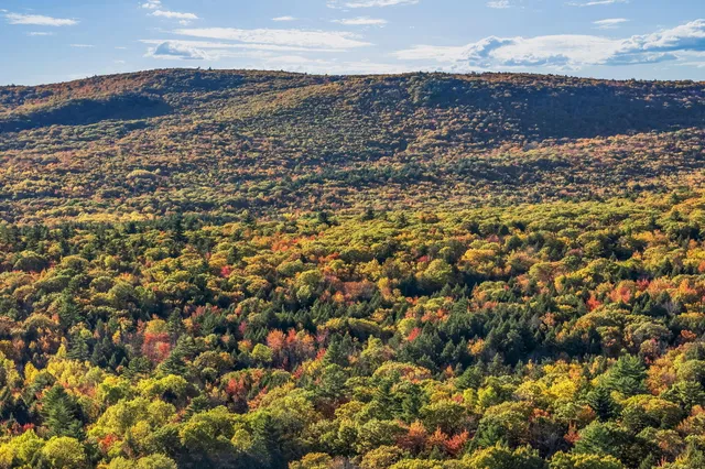 $355,000 | 19 Birch Estates, Rome, ME 04963