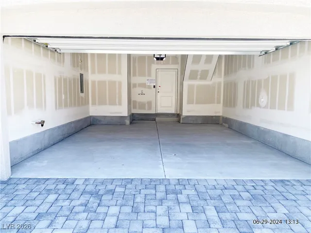 $1,985 | 4665 Zodiac Sky Avenue, Unit 2, North Las Vegas, NV 89084