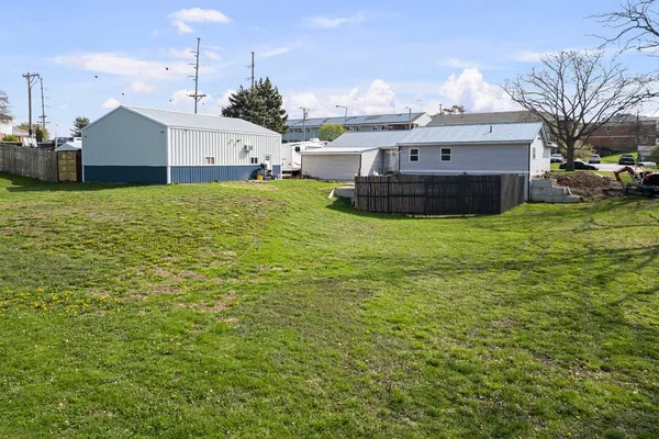 $269,900 | 220 Arcade Street, Maquoketa, IA 52060