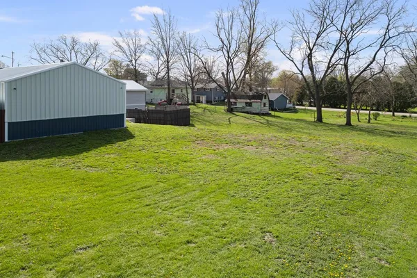 $269,900 | 220 Arcade Street, Maquoketa, IA 52060