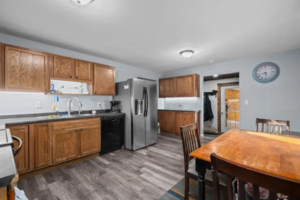 $269,900 | 220 Arcade Street, Maquoketa, IA 52060