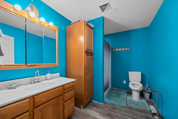 $269,900 | 220 Arcade Street, Maquoketa, IA 52060