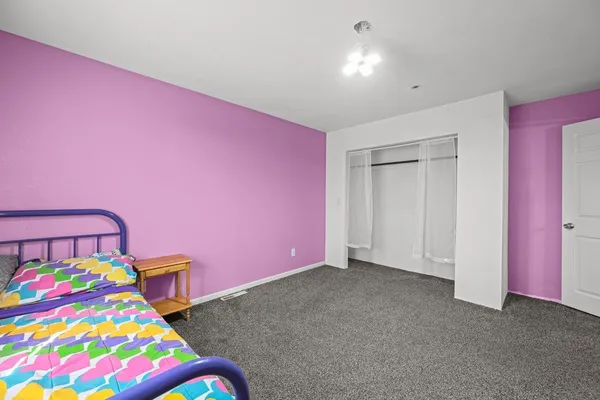 $269,900 | 220 Arcade Street, Maquoketa, IA 52060