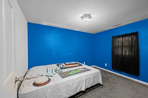 $269,900 | 220 Arcade Street, Maquoketa, IA 52060