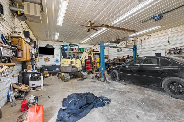 $269,900 | 220 Arcade Street, Maquoketa, IA 52060