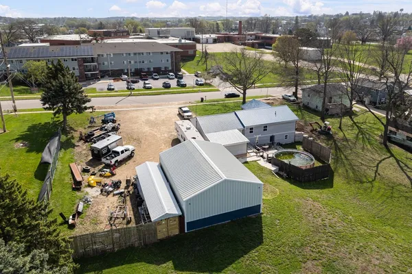 $269,900 | 220 Arcade Street, Maquoketa, IA 52060