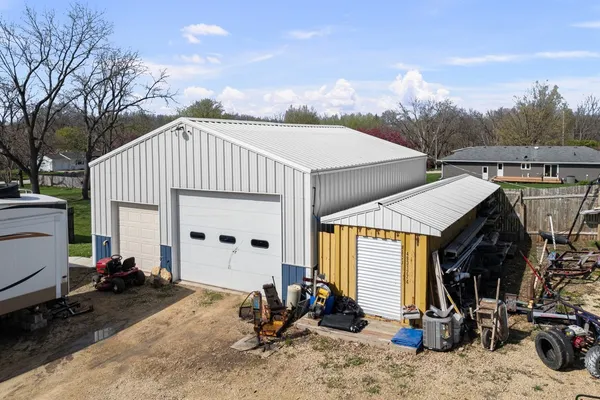 $269,900 | 220 Arcade Street, Maquoketa, IA 52060