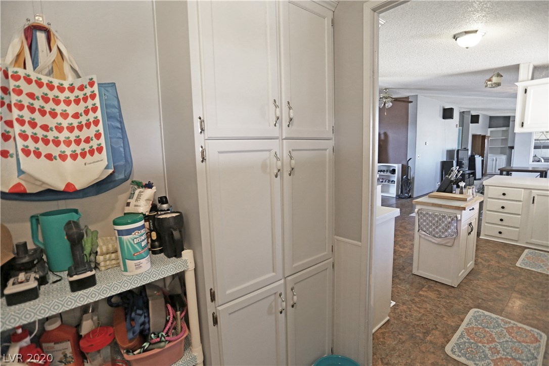 3701 Horn Road Pahrump, NV 89048 - Photo 15 of 36 Gallery Image 15