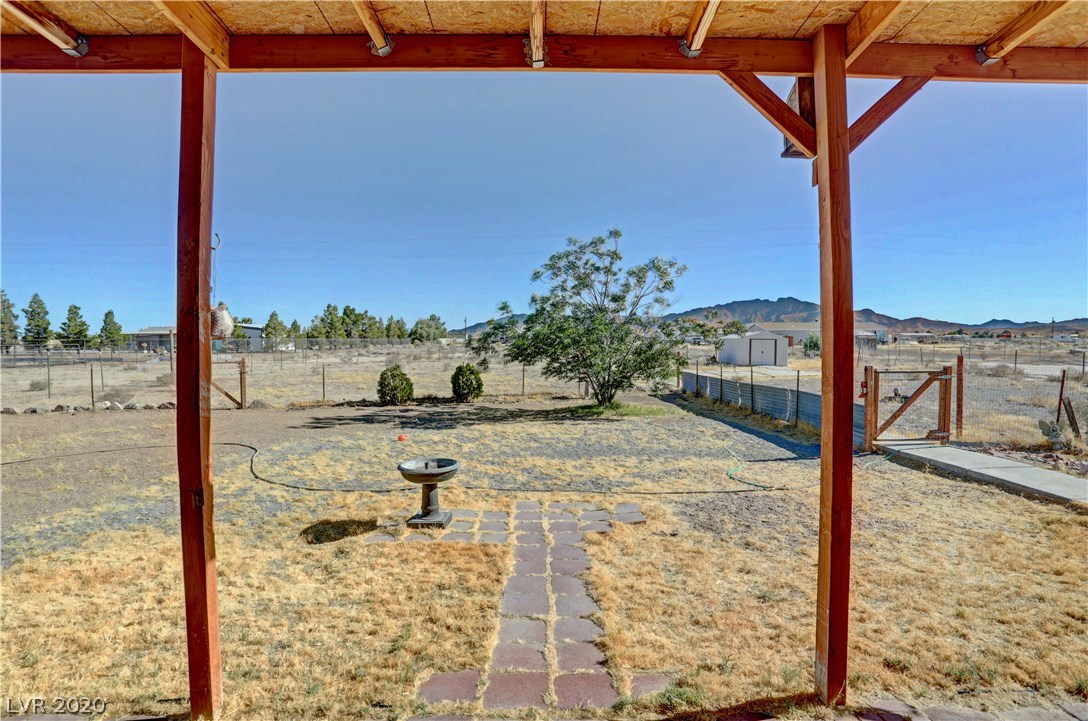 3701 Horn Road Pahrump, NV 89048 - Photo 3 of 36 Gallery Image 3