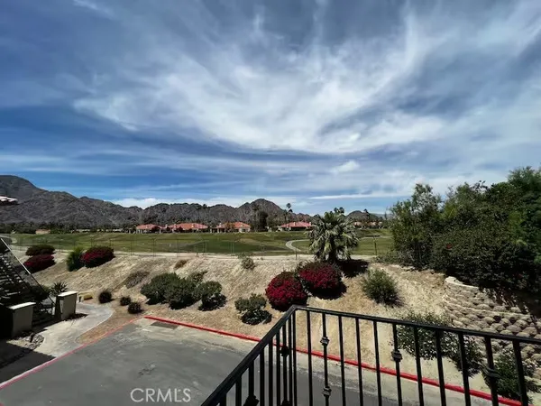 $289,900 | 50590 Santa Rosa Plaza, Unit 7, La Quinta, CA 92253